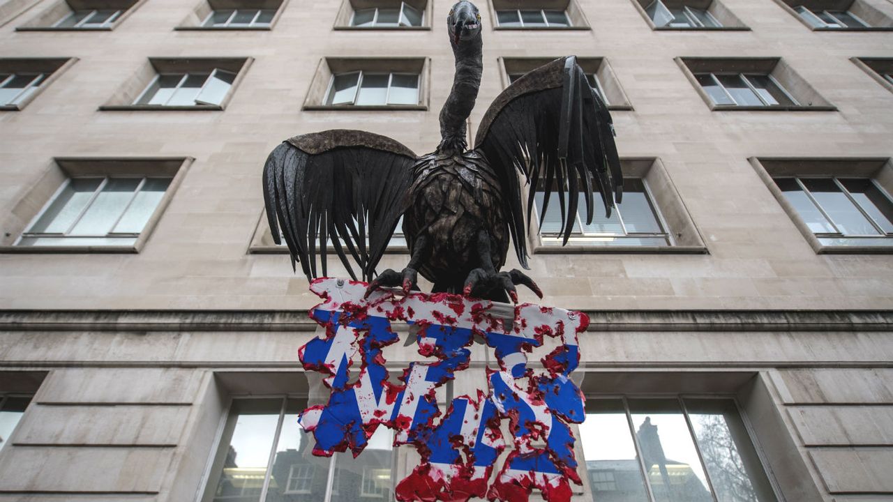 A huge NHS protest descended on Downing Street on Saturday