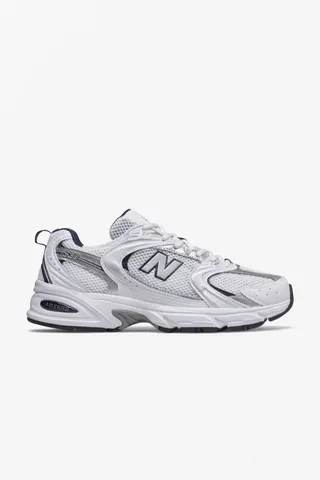 New Balance 530 Trainers in White 
Silver