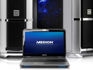 Medion Erazer X6811 puts on its game face