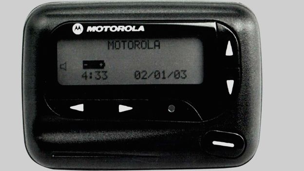 124: Motorola Pagers (1990s)