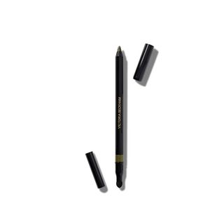Victoria Beckham Beauty Satin Kajal Jewel Liner in a dark sequin green colour is one of the best Christmas beauty gifts for her.