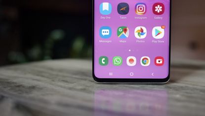 Samsung Galaxy S10 Plus review: the very definition of feature-packed | T3