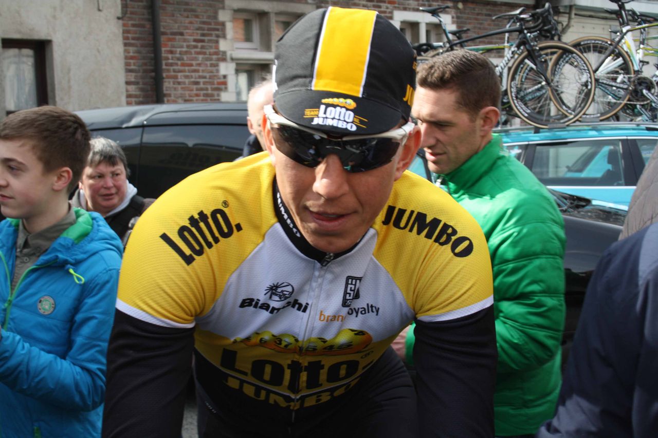 Sep Vanmarcke (LottoNL-Jumbo) reports for duty at E3 Harelbeke.