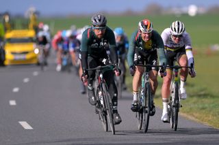 There was exciting racing in the crosswinds during the opening stages