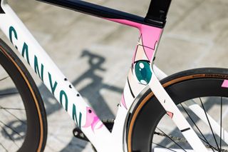 The Canyon Aeroad CFR Tokyo edition frame close up showing the Manga inspired artwork
