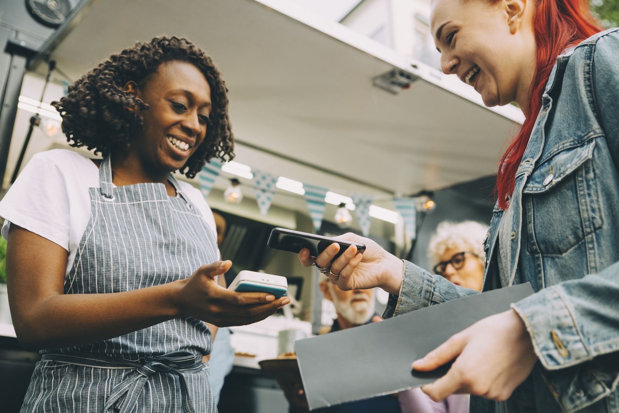 Food truck payment exchange