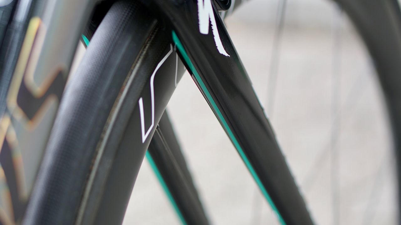 A subtle Bora stripe on the Tarmac fork's trailing edge
