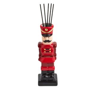 Nutcracker diffuser