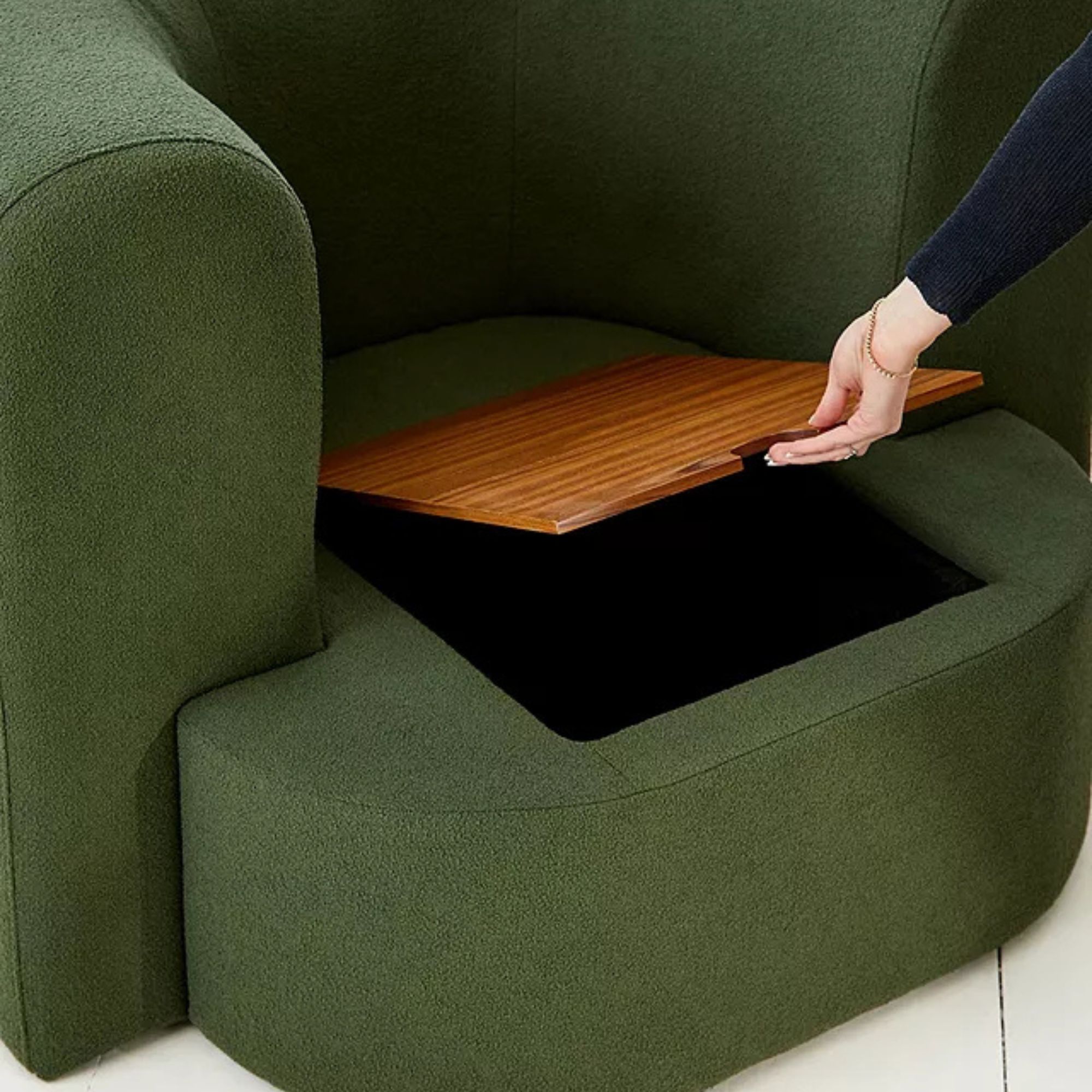 Urban Outfitters, Armand Love Seat