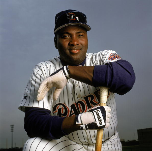 Baseball legend Tony Gwynn dead at 54