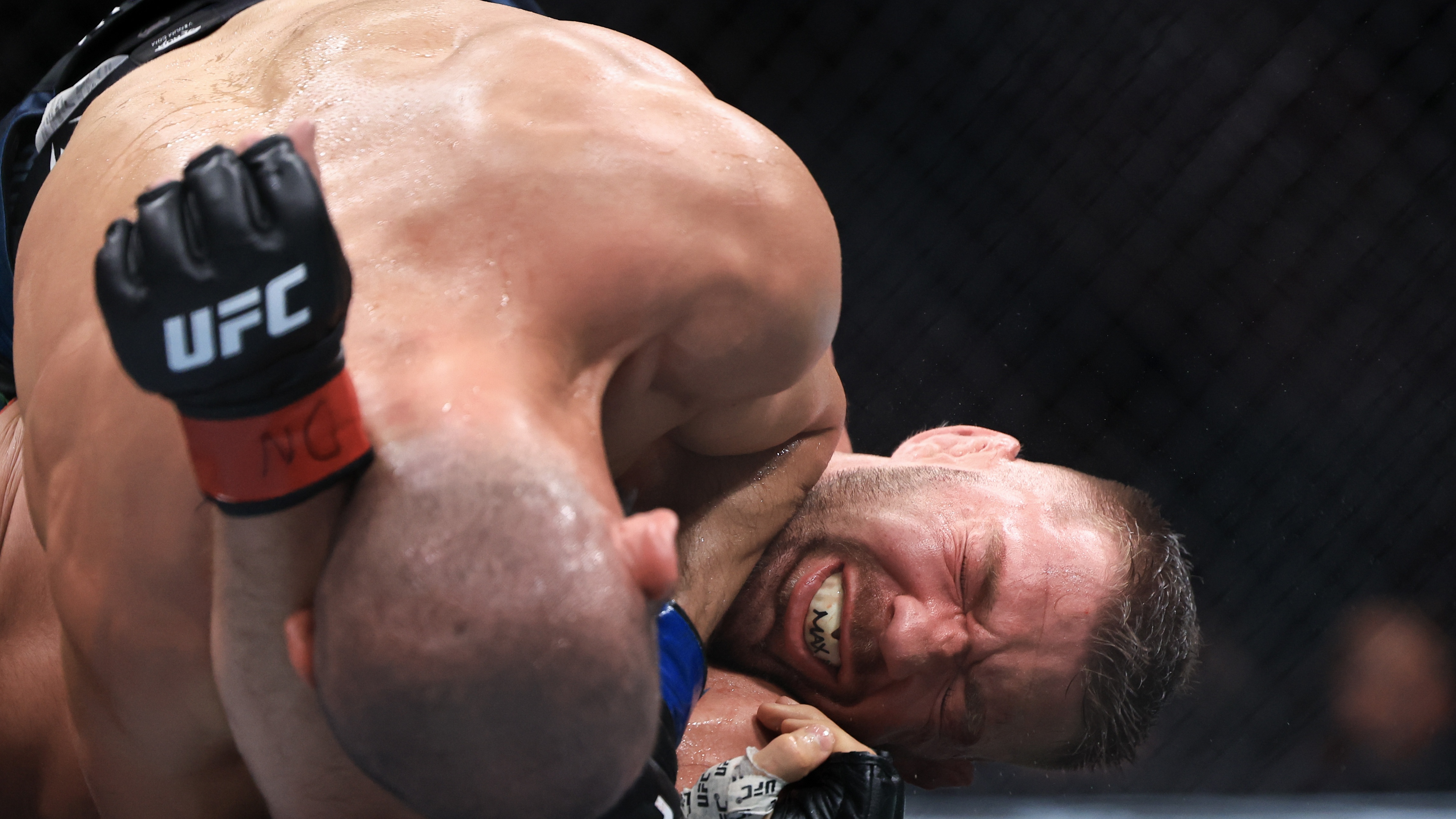 UFC, De Plessis, Chimaev, UFC 319
