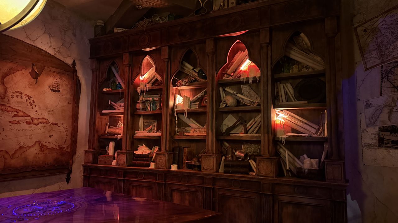 The Beak and Barrel at Disney World, first look