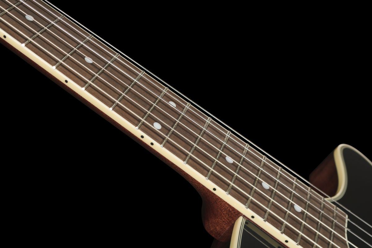 Details of Harley Benton's Nashville Nylon BK