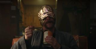looking glass eating a can of beans on watchmen