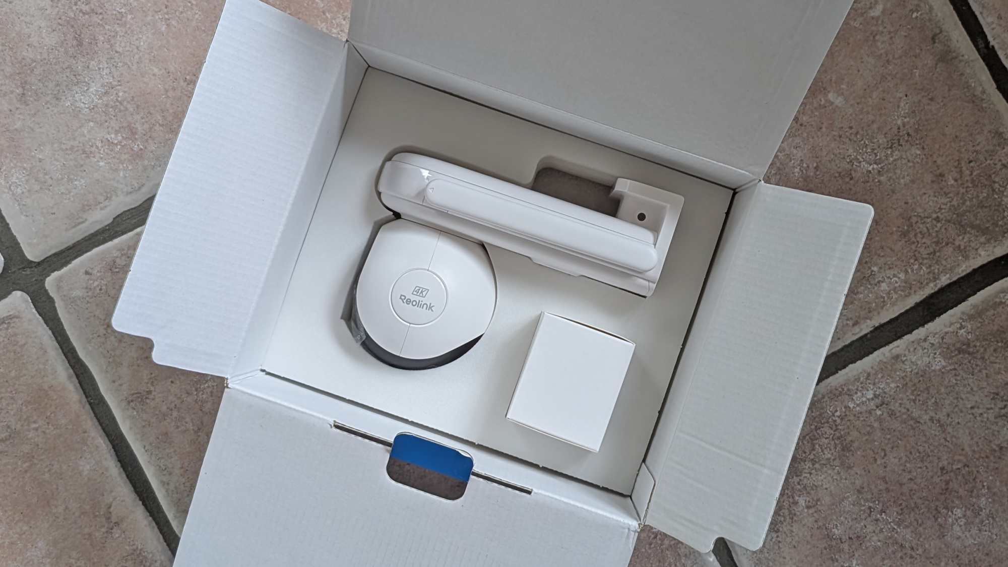 Reolink Altas PT Ultra camera