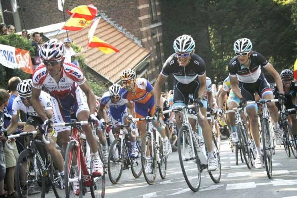 Fl&egrave;che Wallone: Joaquim Rodriguez (Katusha) and the Schleck brothers on the Mur de Huy.