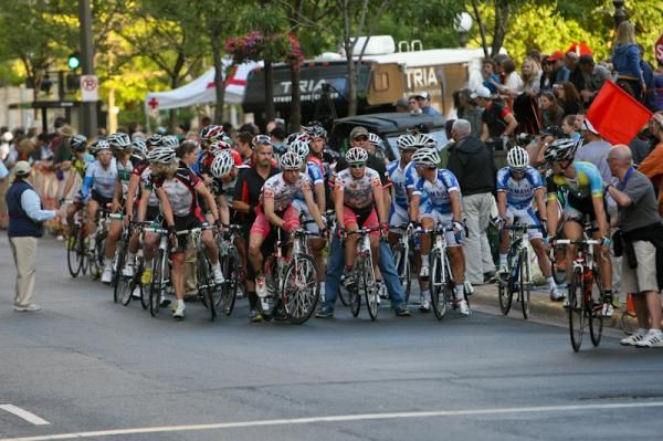 A good portion of the men's field stopped to be put back in after a crash.