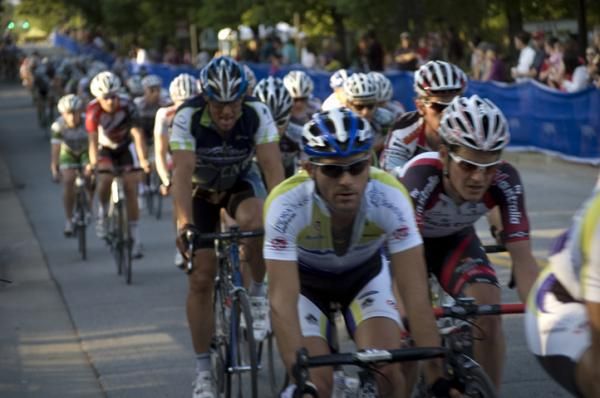 The effort starts to show in the closing laps