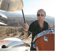 http://cdn.mos.musicradar.com/images/legacy/totalguitar/07july3108_pic01.jpg