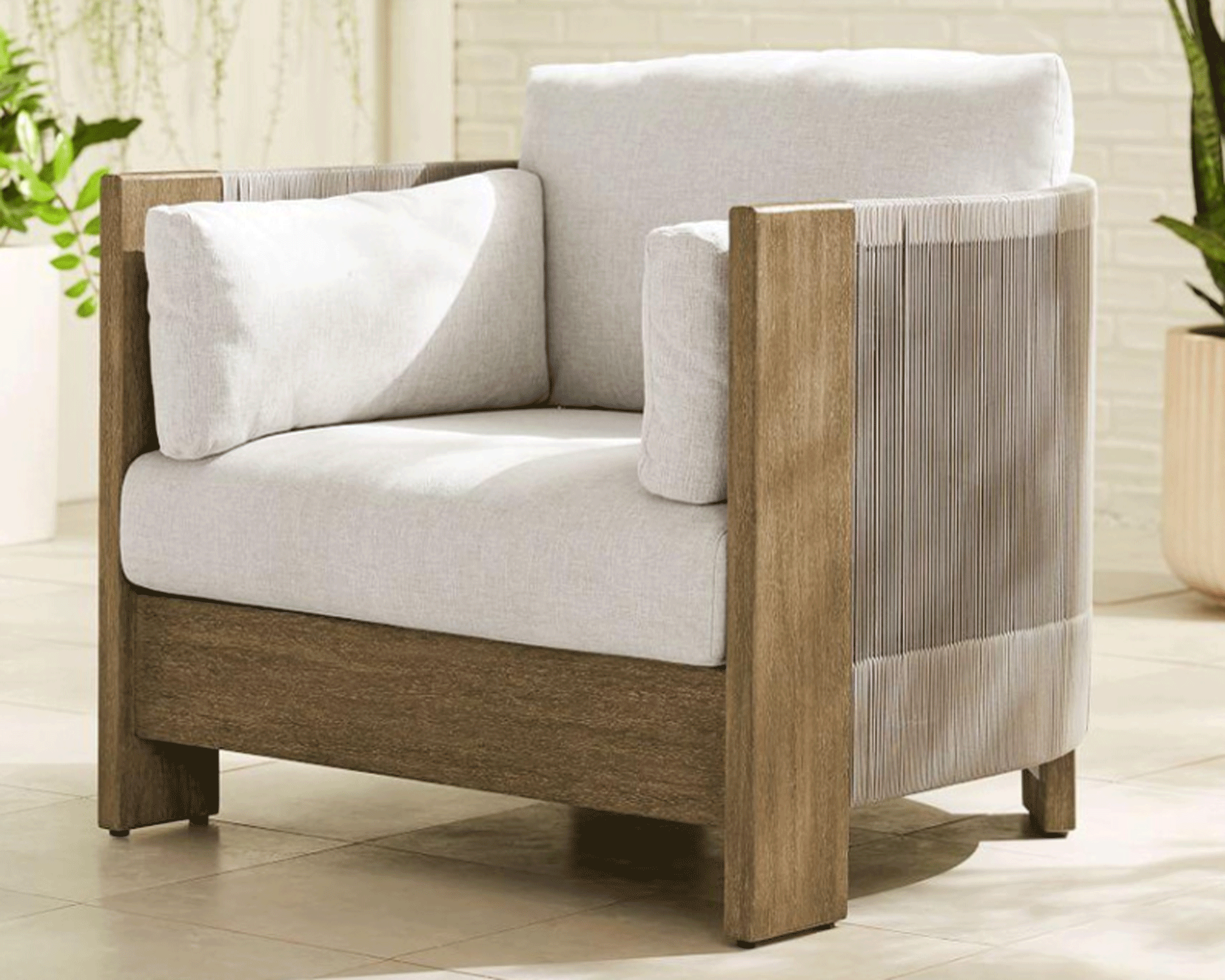 来自奥普拉访谈,梅根访谈,哈里访谈,梅根和哈里访谈的花园家具