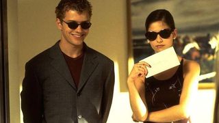 Ryan Phillippe and Sarah Michelle Gellar in a still from Cruel Intentions