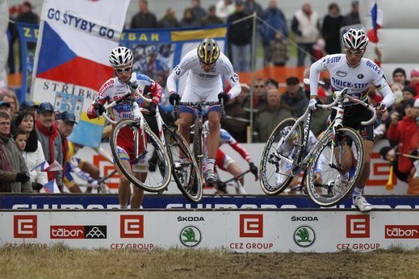 Sven Nys hopped the barriers, but it didn't save him much time.