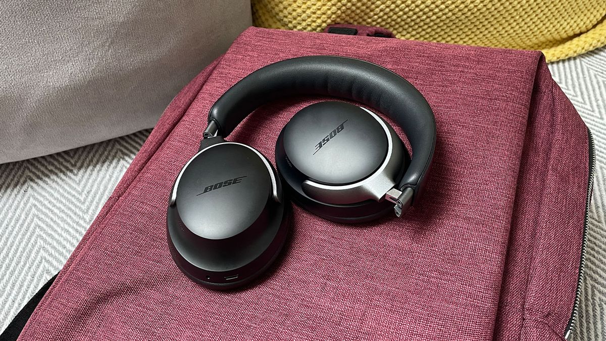 BOSE QuietComfort Ultra Headphones BLK約24時間