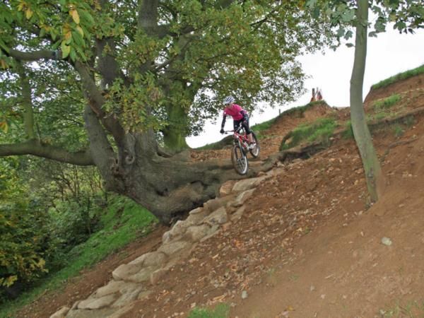 British National Champion Maddie Horton tackles the drop.