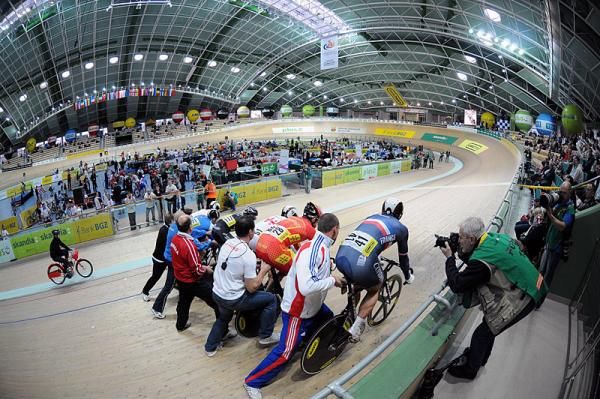Heat three of the men's keirin first round gets underway.