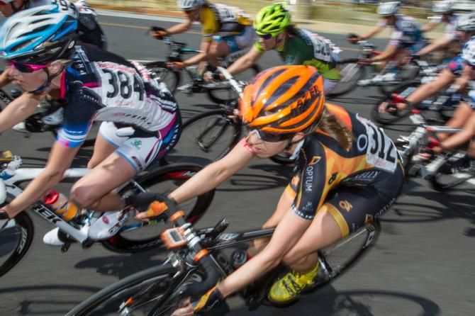 Tight quarters in the women's field.