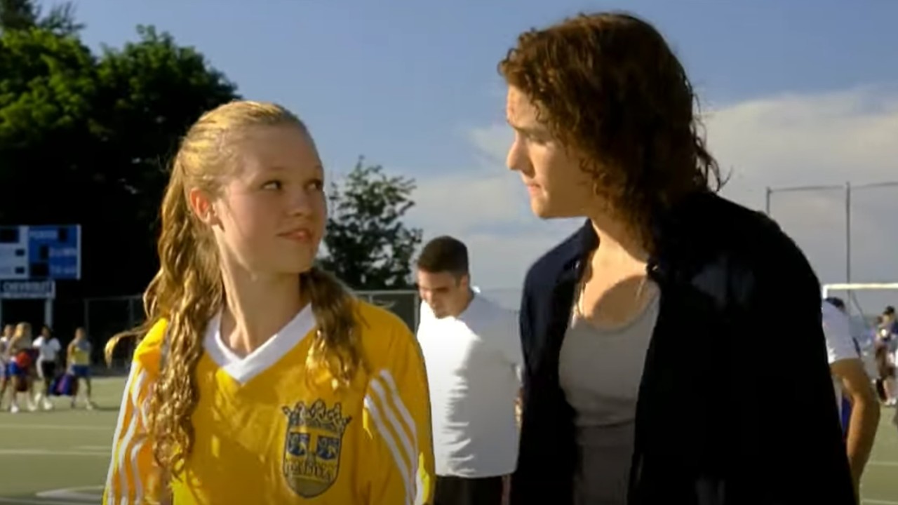 Kat (Julia Stiles) and Patrick (Heath Ledger) in 10 Things I Hate About You