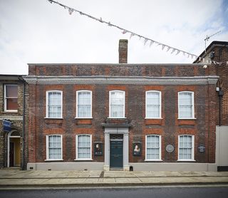 Gainsborough house exterior of listing house