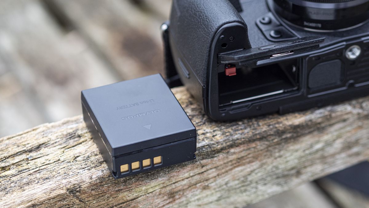 Olympus OM-D E-M1 Mark III