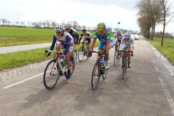 Megan Guarnier (United States) and Chantal Blaak (AA Drink) lead the break