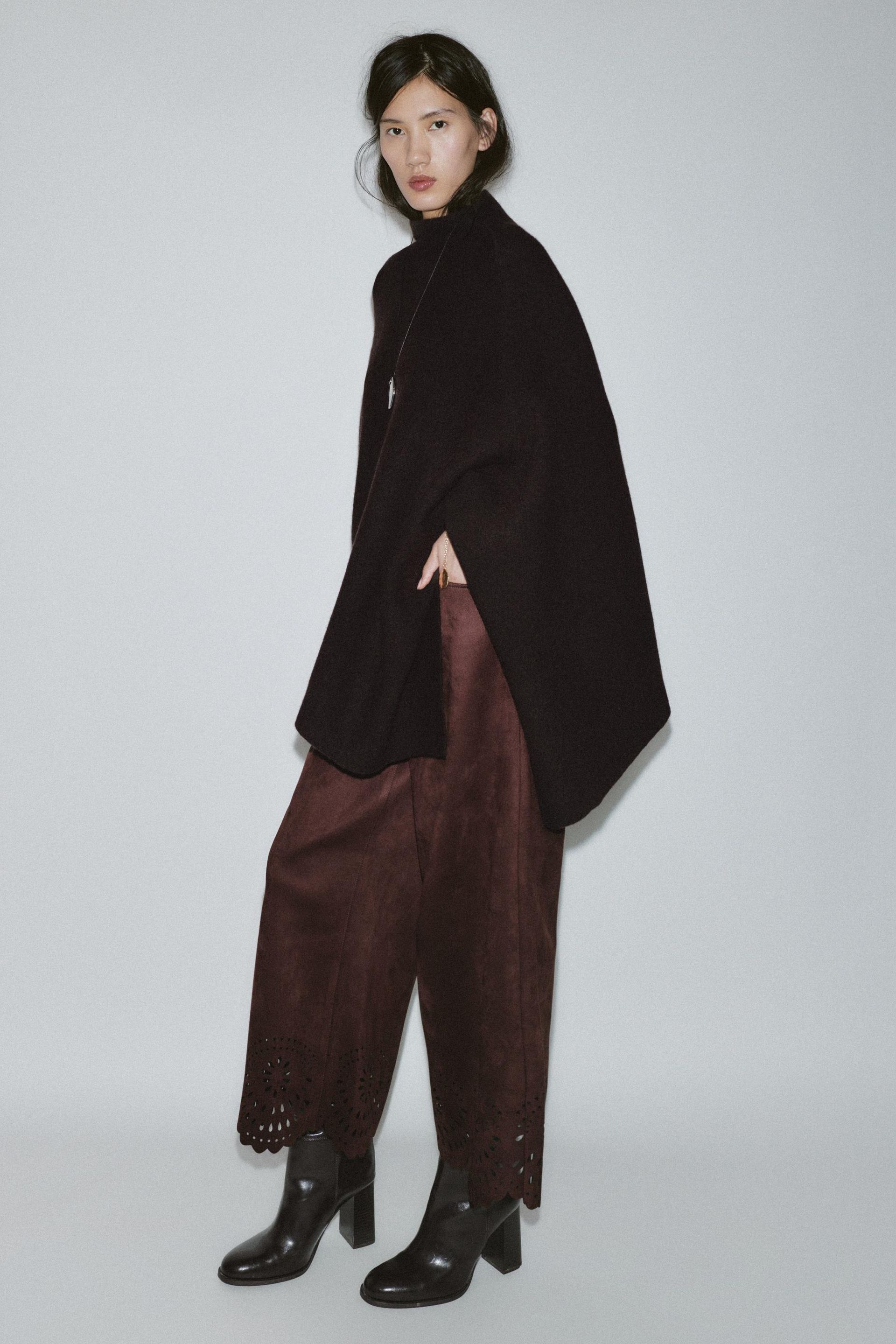Die-Cut Hem Faux Suede Culottes