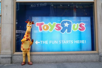 Toys R Us declares Chapter 11 bankruptcy