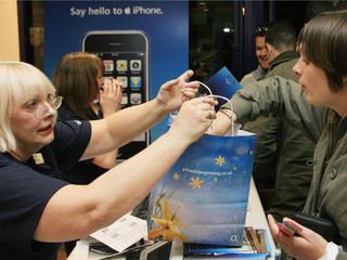 iPhone to be set free from O2