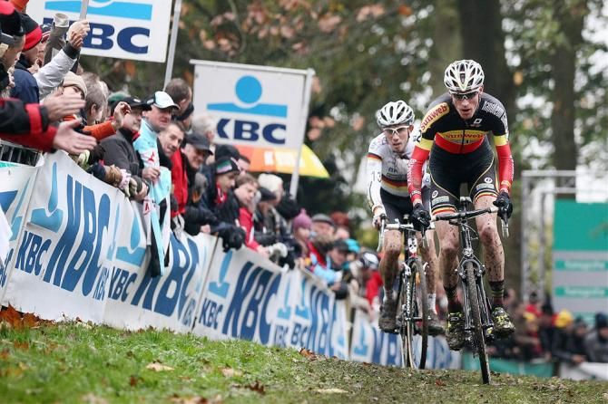 Belgian champion Klaas Vantornout (Sunweb-Napoleon Games) and German champion Philipp Walsleben (BKCP-Powerplus) on the attack