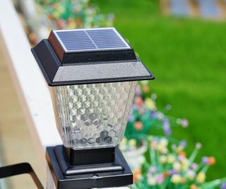 Solar post light