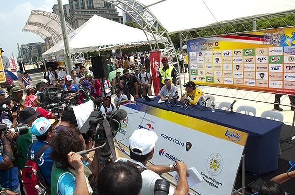 Tour leader David Zabriskie (Garmin Barracuda) from America was the only rider they required for the post stage press conference in Putrajaya.