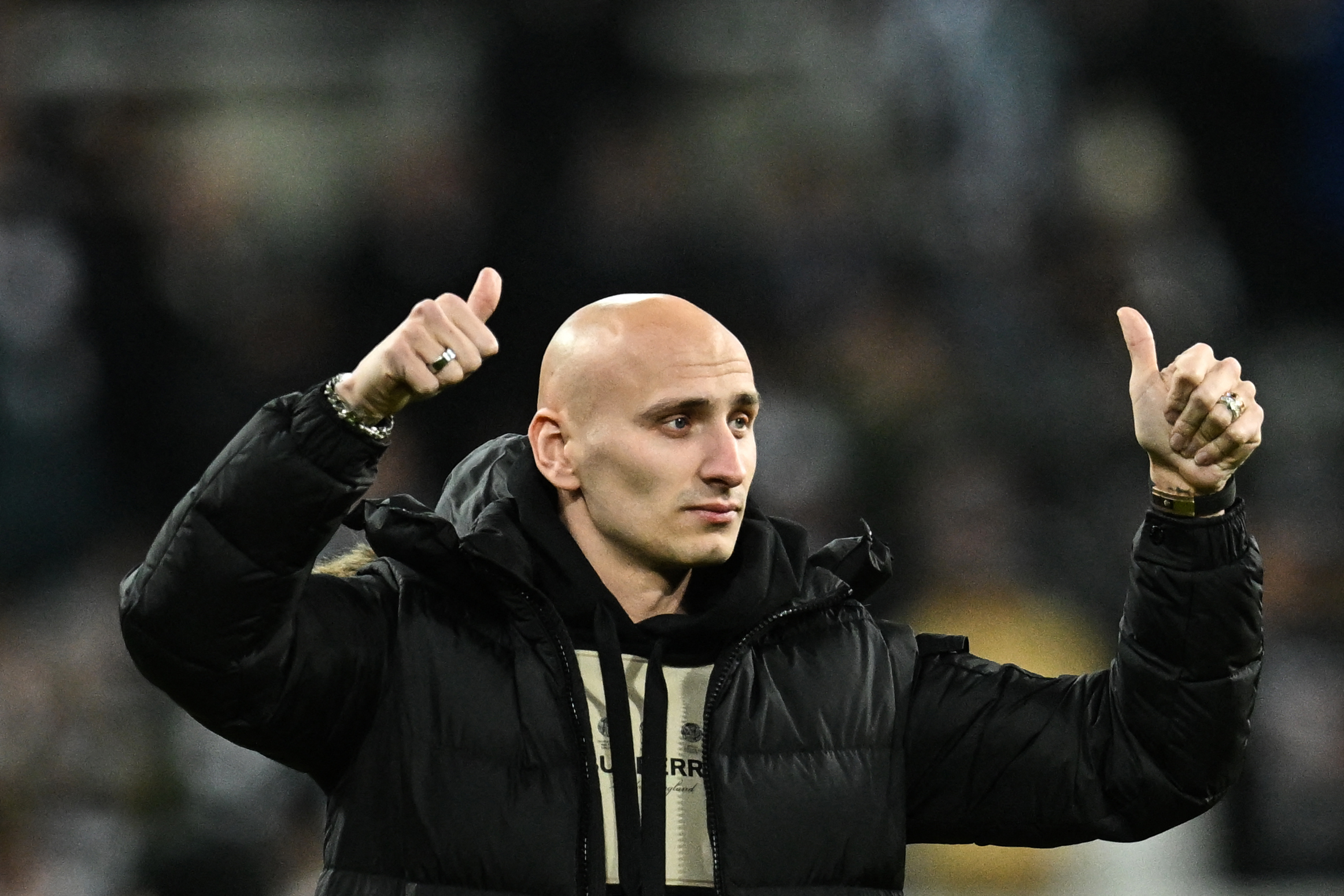 English midfielder Jonjo Shelvey salutes Newcastle United&amp;amp;apos;s fans as he prepares to leave the club for Nottingham Forest, during the English League Cup semi final football match between Newcastle United and Southampton at St James&amp;amp;apos;s Park stadium in Newcastle, on January 31, 2023. (Photo by Paul ELLIS / AFP) / RESTRICTED TO EDITORIAL USE. No use with unauthorized audio, video, data, fixture lists, club/league logos or &amp;amp;apos;live&amp;amp;apos; services. Online in-match use limited to 120 images. An additional 40 images may be used in extra time. No video emulation. Social media in-match use limited to 120 images. An additional 40 images may be used in extra time. No use in betting publications, games or single club/league/player publications. / (Photo by PAUL ELLIS/AFP via Getty Images)