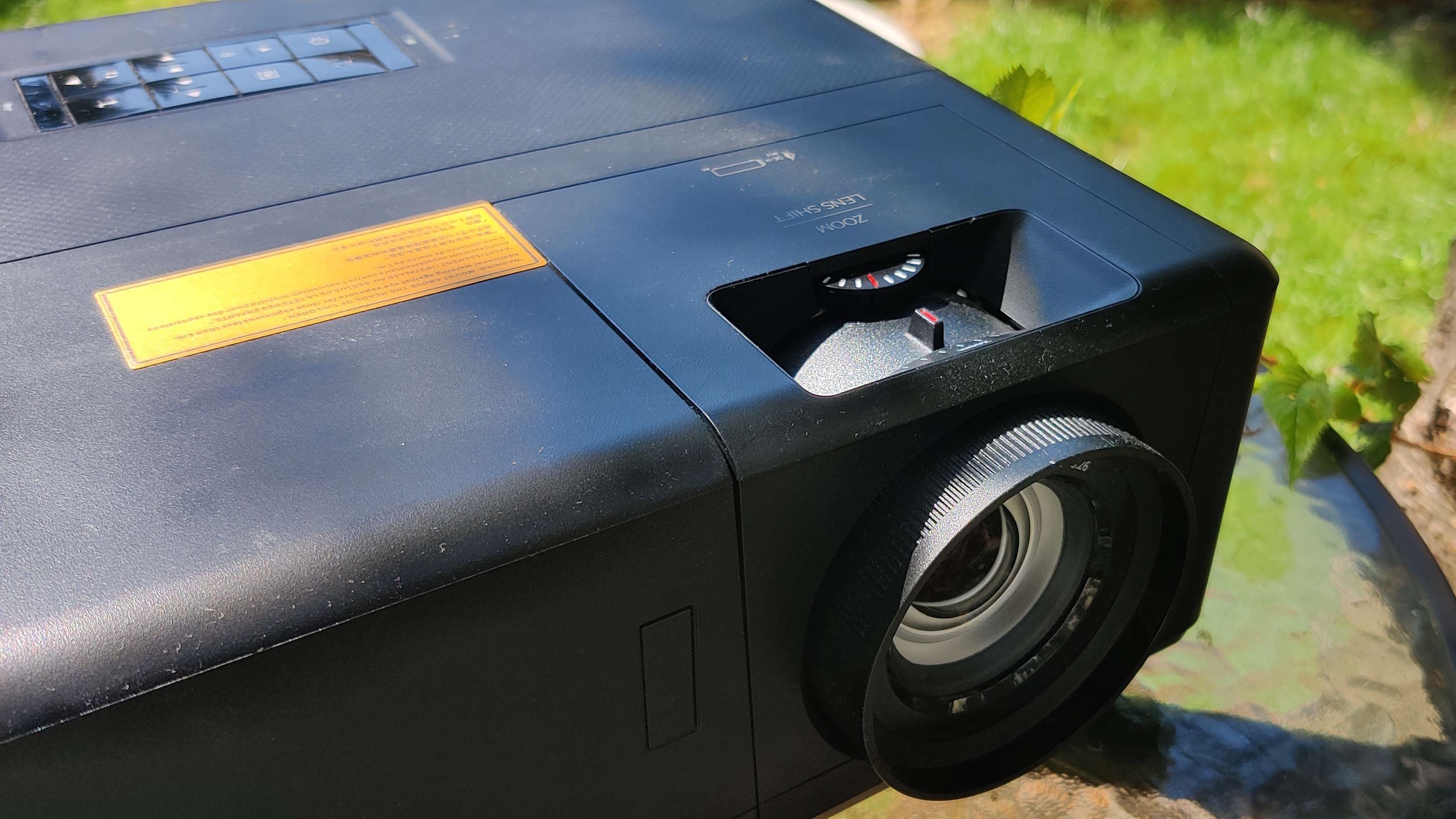 Optoma UHZ55 projector review