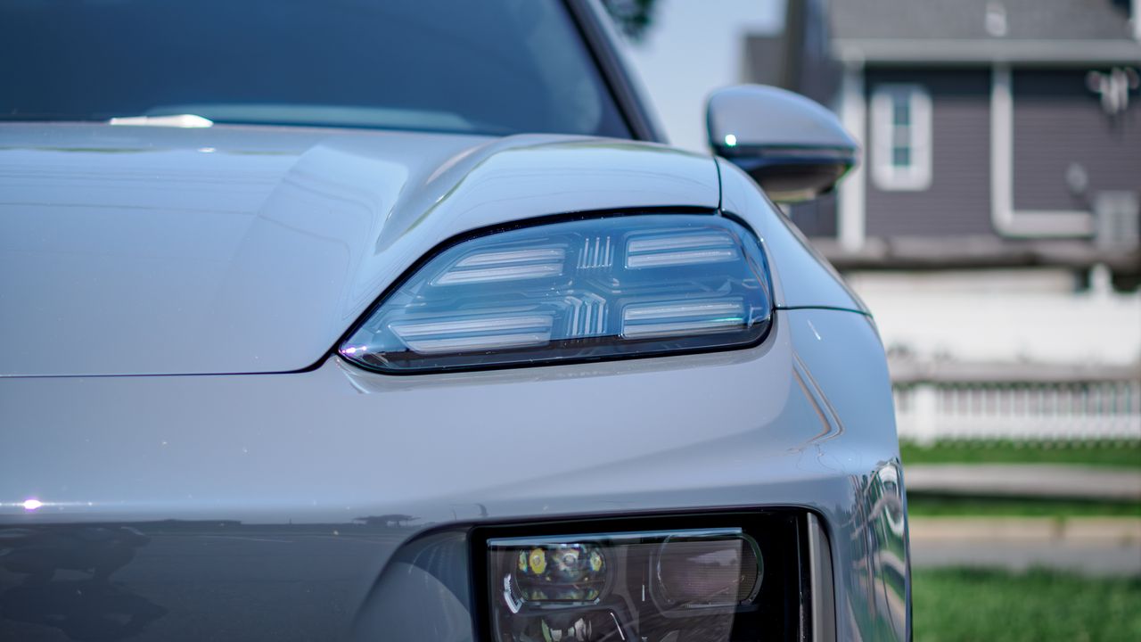 2026 Porsche Macan review.