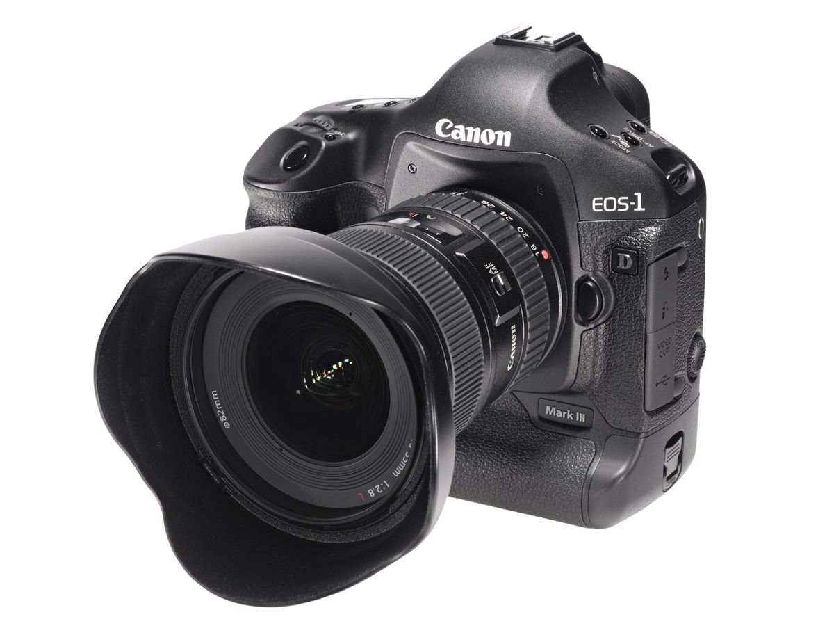 Canon eos 1d mark. Canon 1d Mark 3. Canon EOS-1d Mark III. Фотоаппарат Canon EOS-1ds. Фотоаппарат Canon EOS 1d Mark II.