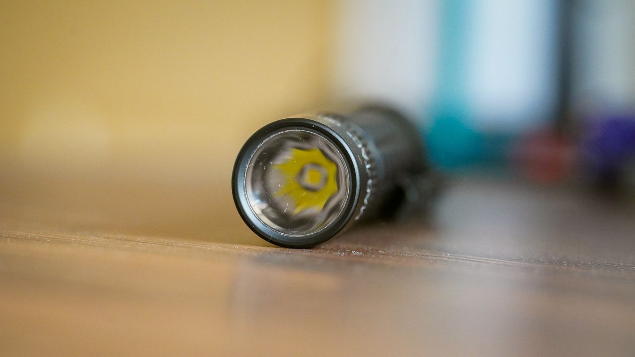 Maglite MAG-TAC Rechargeable LED Torch review