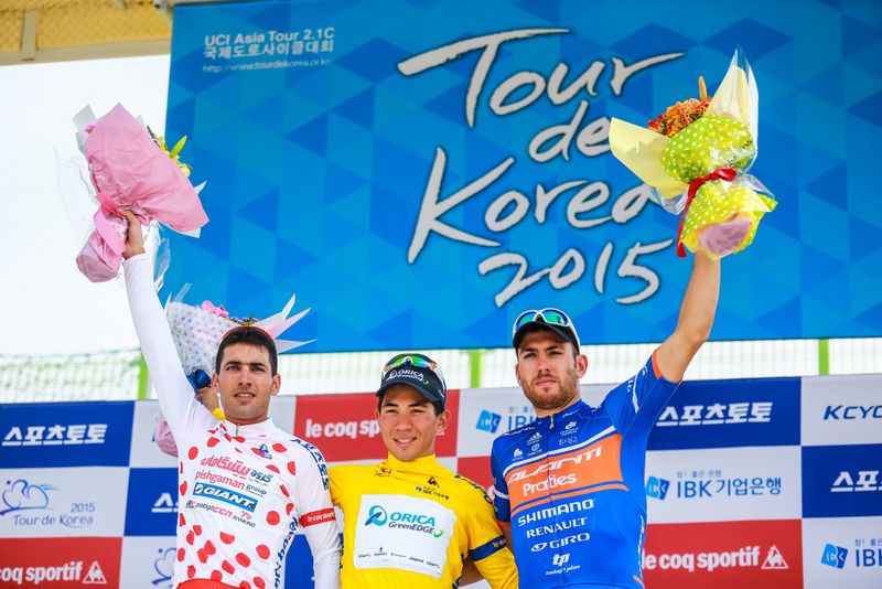 KOM leader Hamid Beikkhormizi (Pishgaman Giant Team), race leader Caleb Ewan and stage 4 winner Patrick Bevin (Avanti)