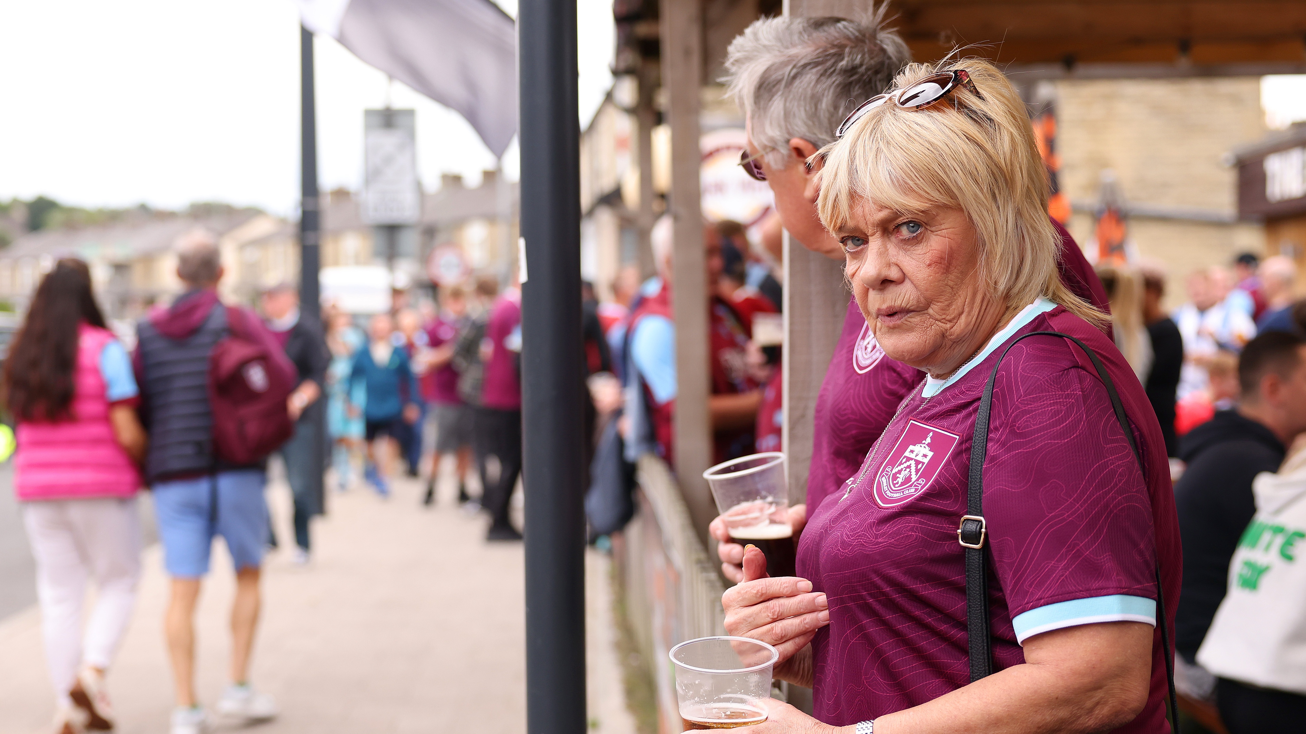 Burnley fans, Half time, EPL