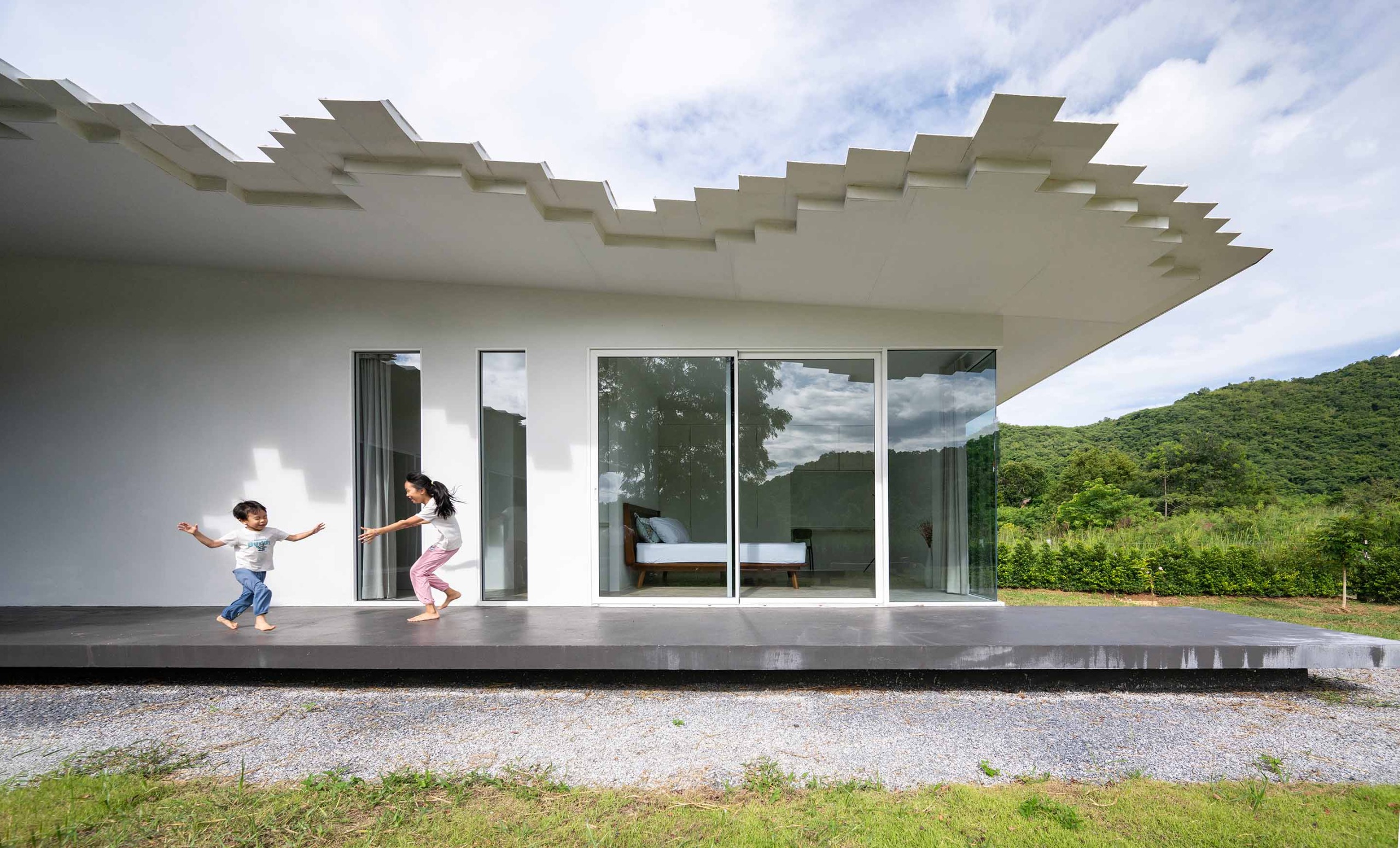 Khaoyai Mountain Grounded Villa