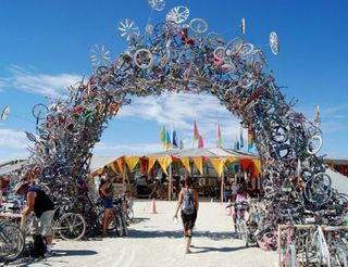 Bike art: Recycling