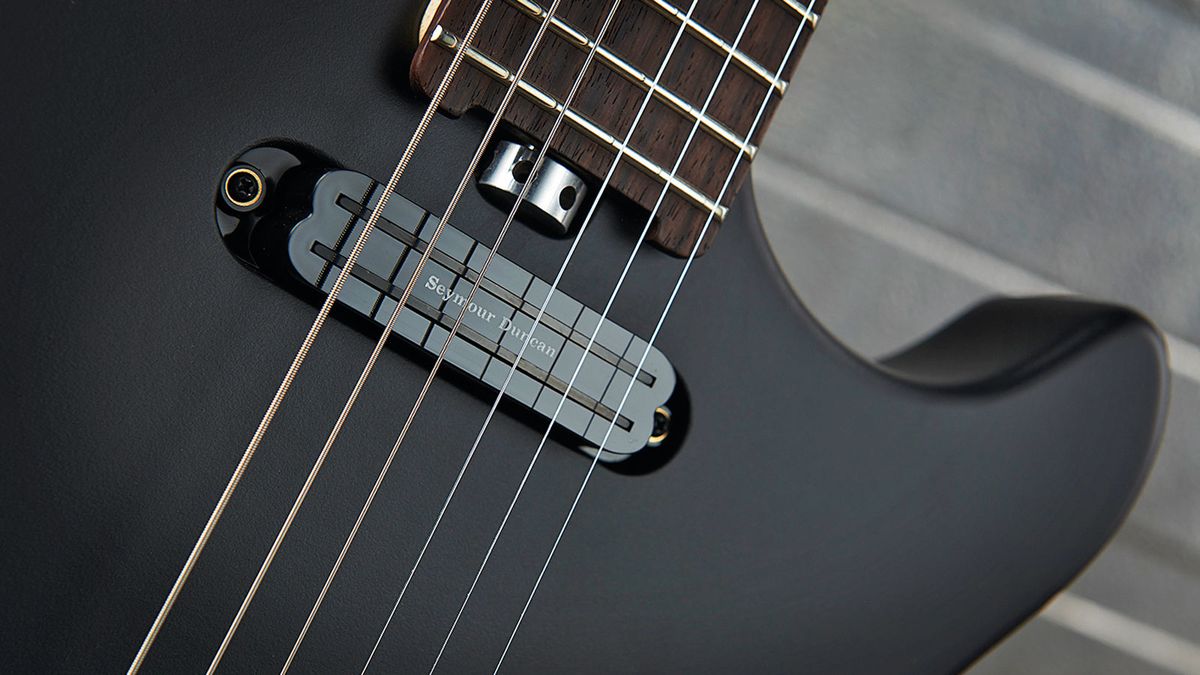 The MA-1 comes with a Seymour Duncan Cool Rails humbucker at the neck